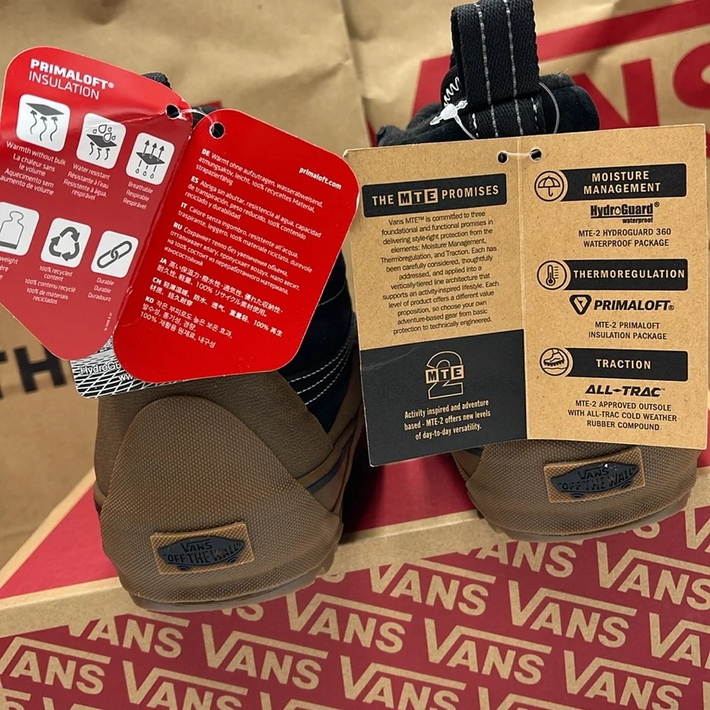 Vans Men’s Sk8-Hi Dip Mte-2
Black/Gum
VN0009QKB9M
Boots Cold Weather Sneakers - Picture 12 of 16